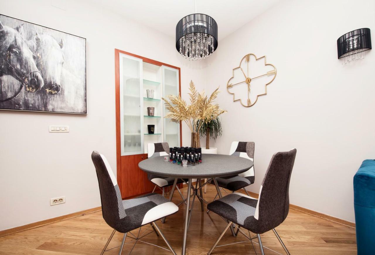 Studio Apartman Blanka Split Exteriör bild